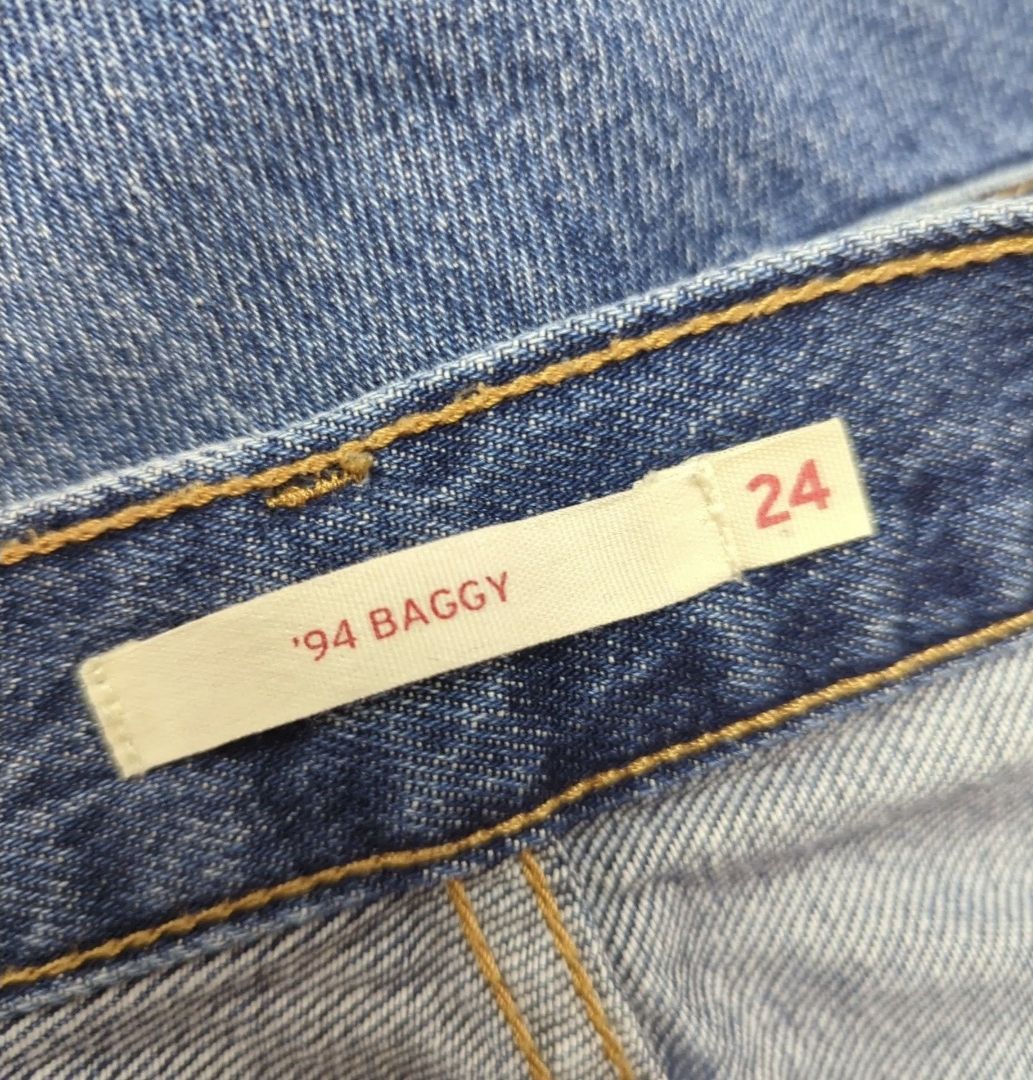 Levi's Jeans: Levi's '94 Baggy Jeans W24 Blau – Usato da Le Locle venduto da sAm_2112 2