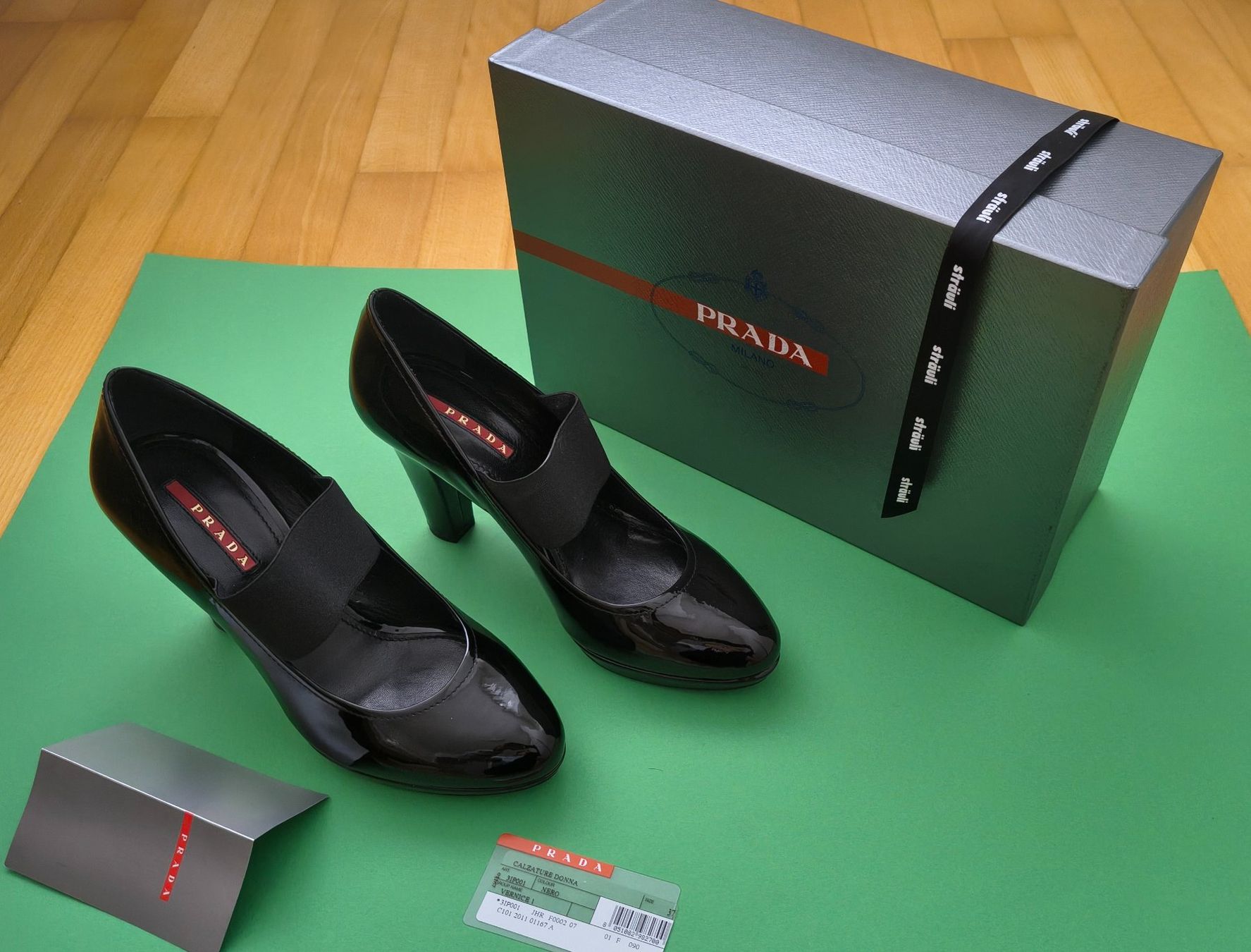 Prada Damenschuhe: Prada Pumps Lackleder, Grösse 37, NEU – Gebraucht aus Egg b. Zürich von bil_6lr7 4