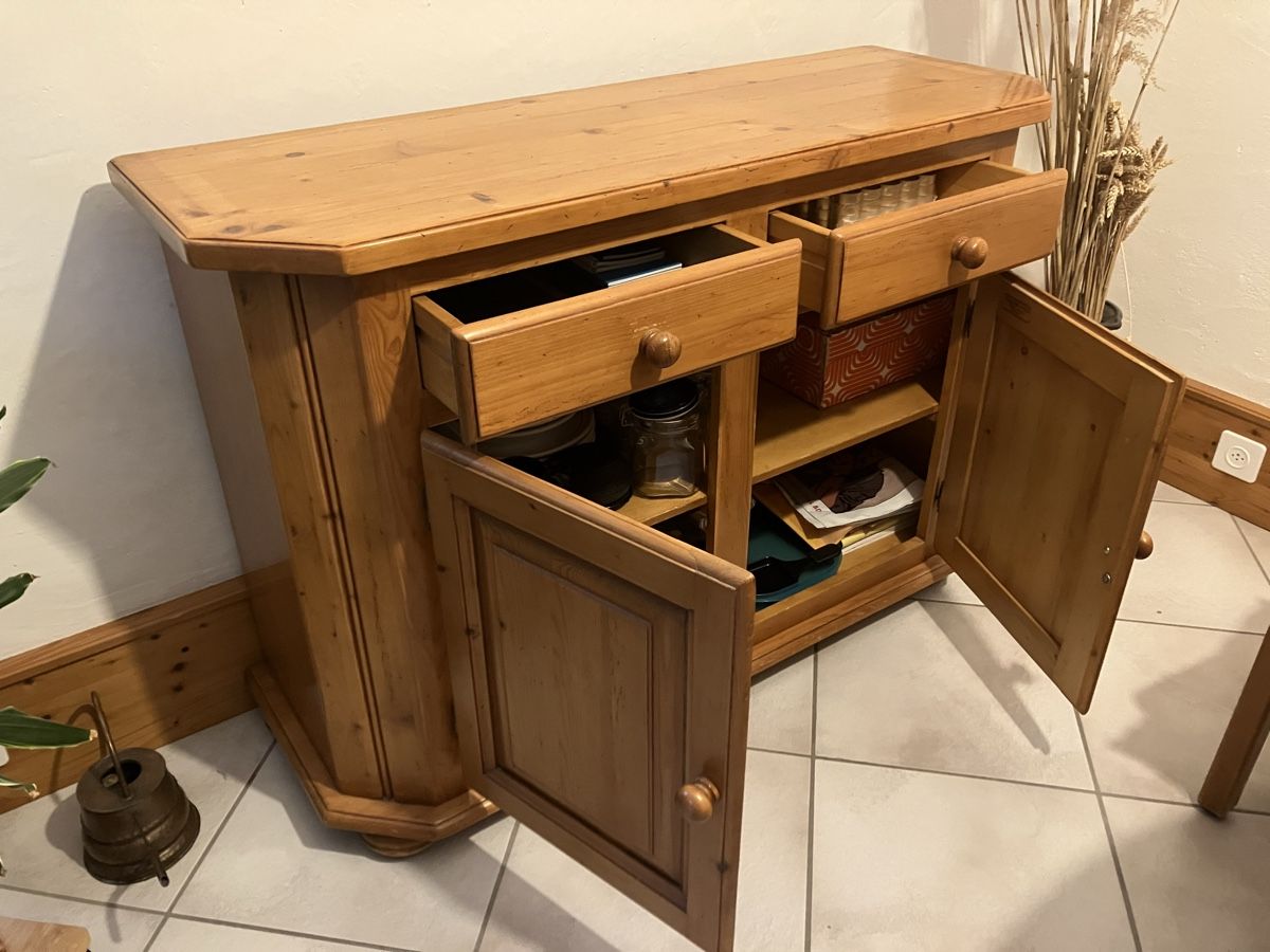 Büffets: Commode/Buffet * En pin massif – Gebraucht aus St-Triphon von chamaclinea 1