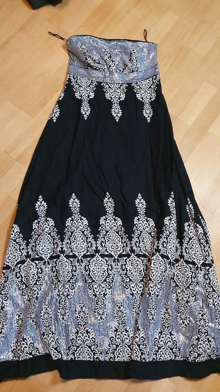 Robes: 🌺Kleid➡Große 38🌺 – D'occasion à Wald ZH par CapLux