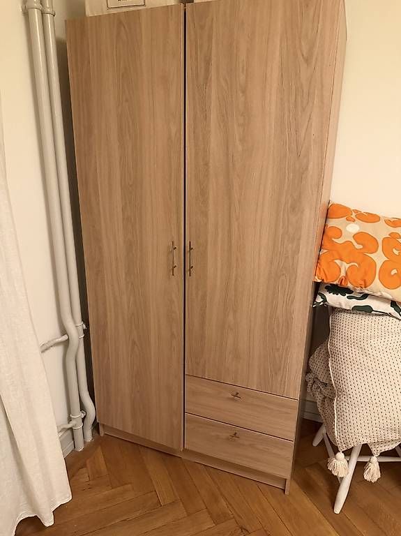 Armadi: VILHATTEN Kleiderschrank – Usato da Zürich venduto da sko_5blc 3