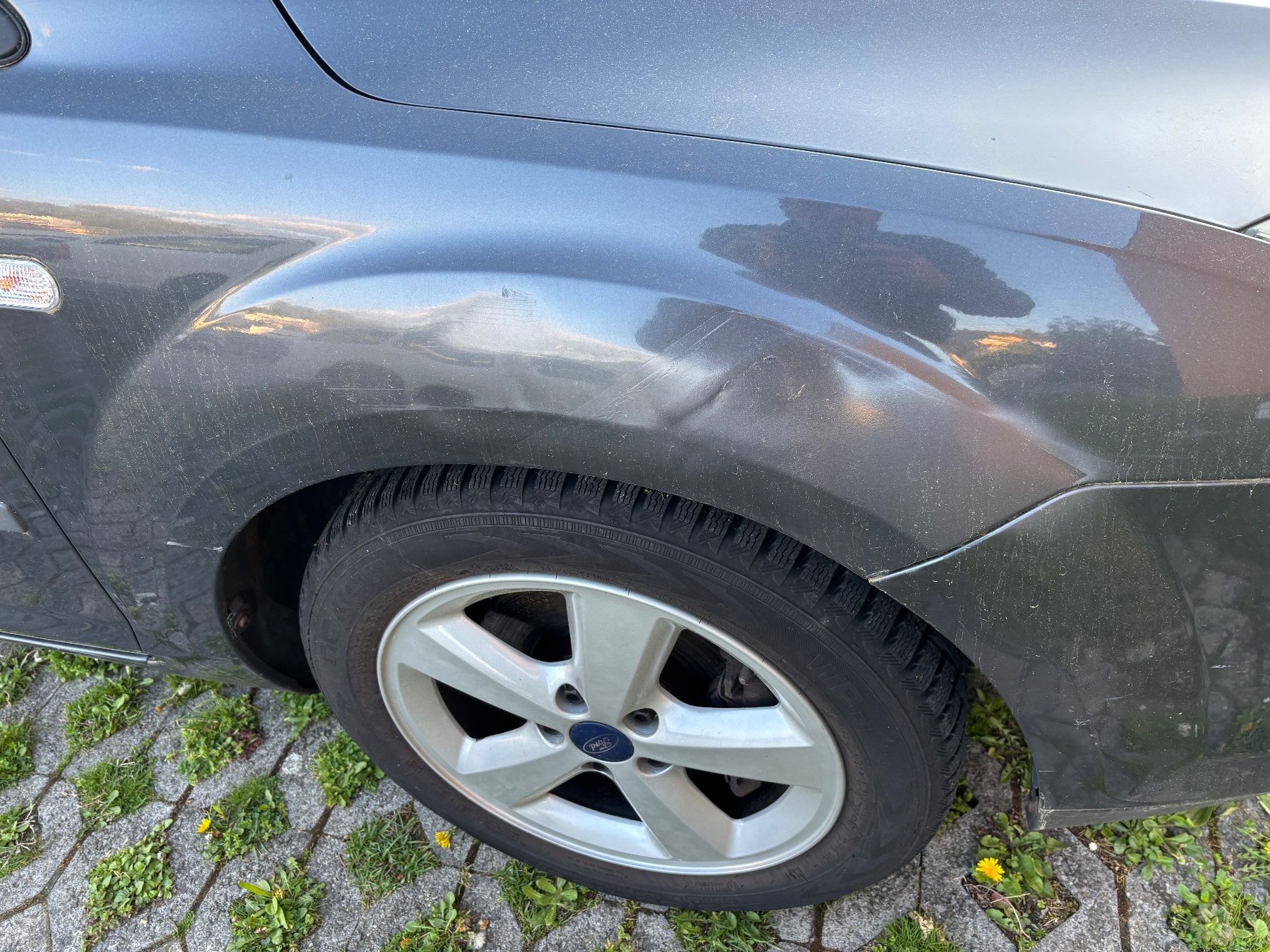 Ford Automobili: For Focus Mk2,  2.0 16V – Usato da Emmenbrücke venduto da car08 9