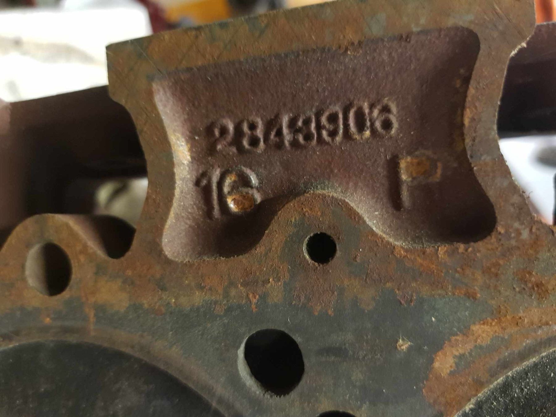 Mopar Tutti pezzi di ricambio auto: Zylinderköpfe   Mopar Big Block – Usato da Niedergösgen venduto da usc_tt5r 2