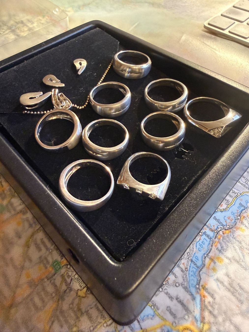 Autres bijoux: Modeschmuck – D'occasion à Degersheim par Rrimi