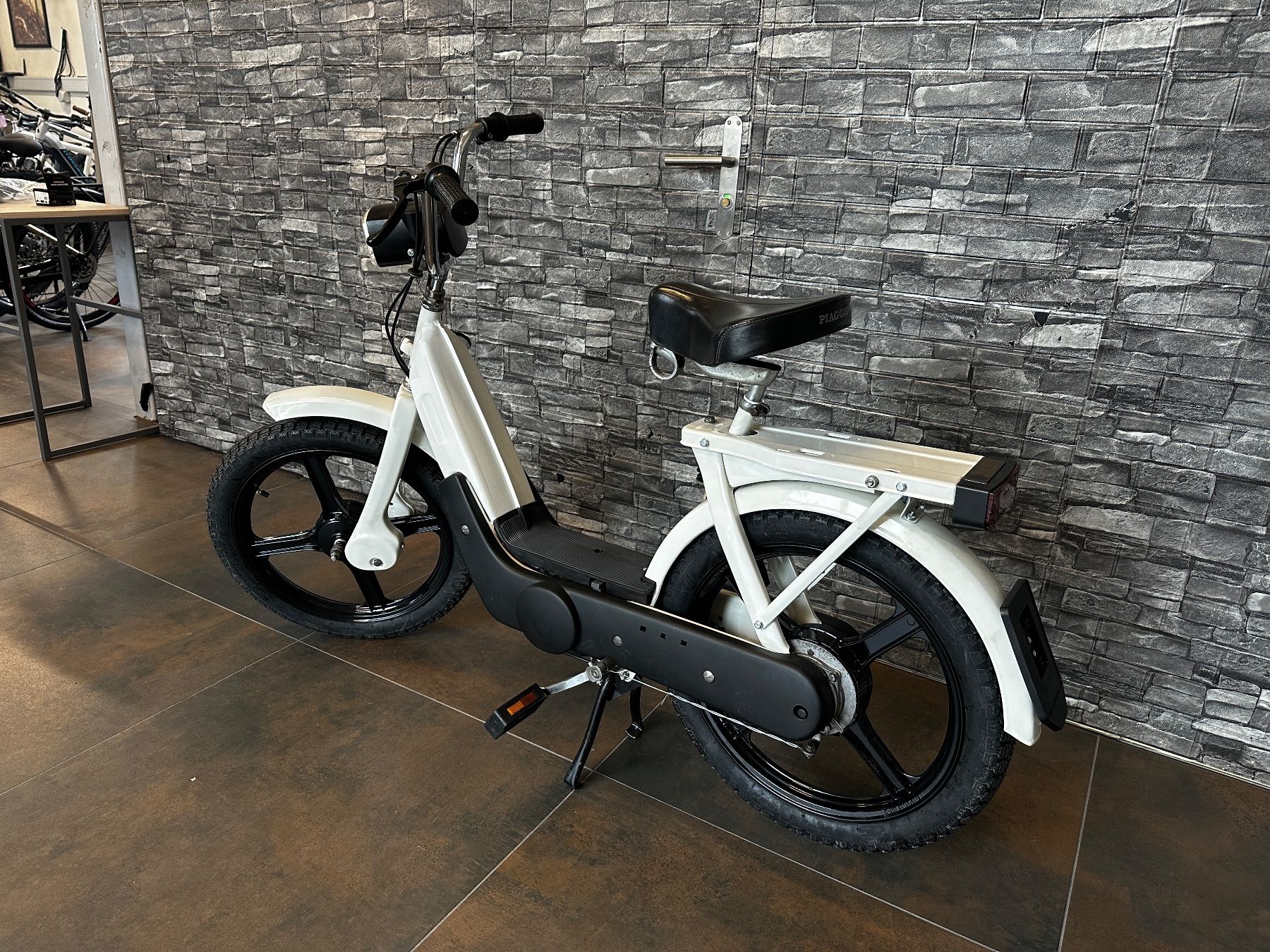 Mofas: Piaggio Ciao Neuaufbau – Gebraucht aus Root von E.H.Velo 3