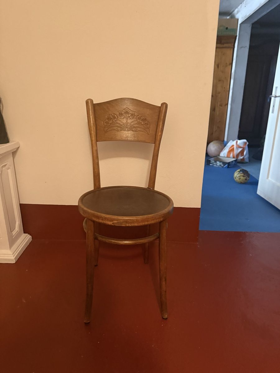 Sedie: 3 Hocker mit Tiermusterbezug Holzgestell gebraucht – Usato da Gümligen venduto da Alice777 3