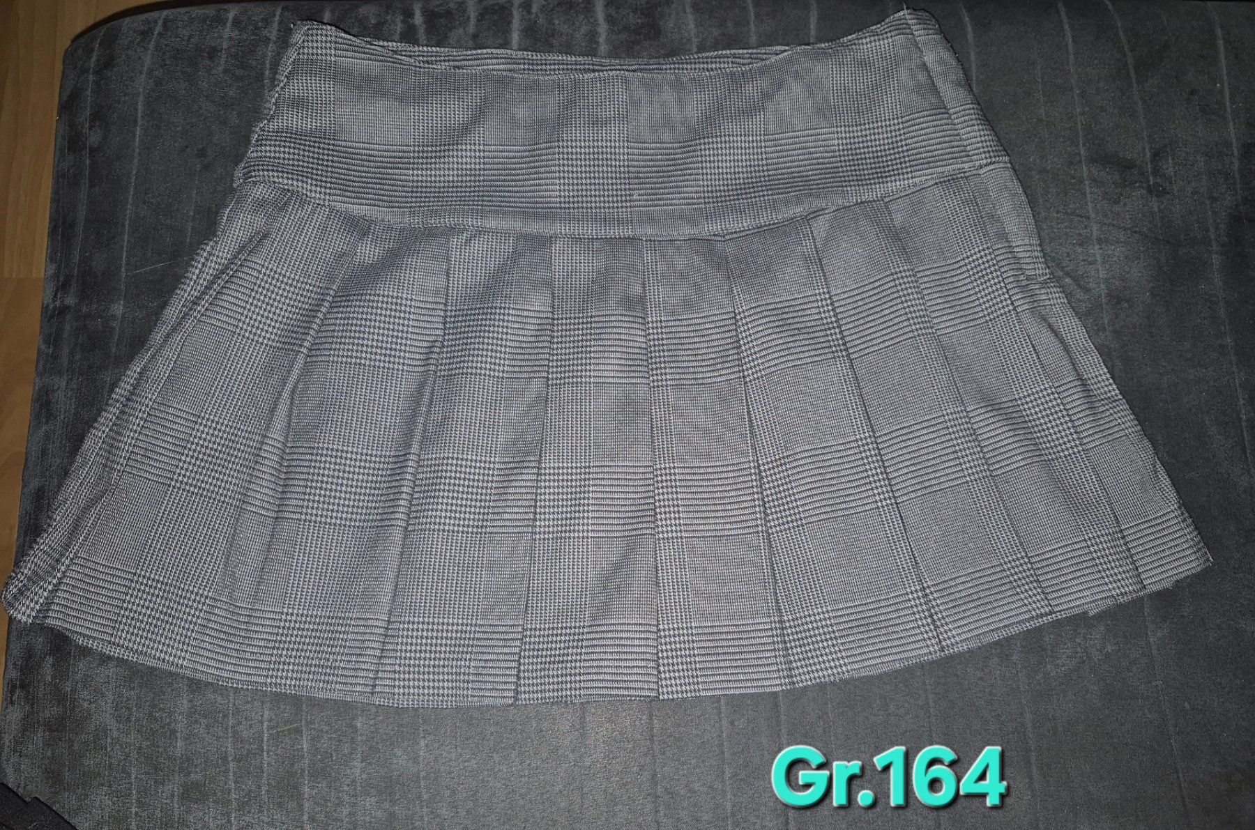 Vestiti & Gonne: Rock 4er Set Gr.164 – Usato da Samstagern venduto da 79mace21 3