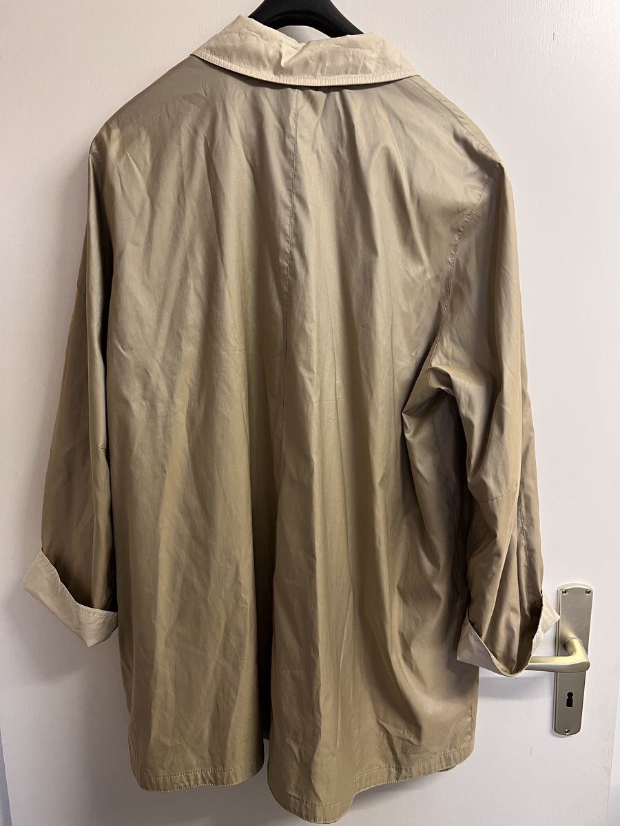 Jacken: Leichter, wendbarer Trenchcoat, Gr. 44 – Gebraucht aus Teufen AR von Maleaa 2