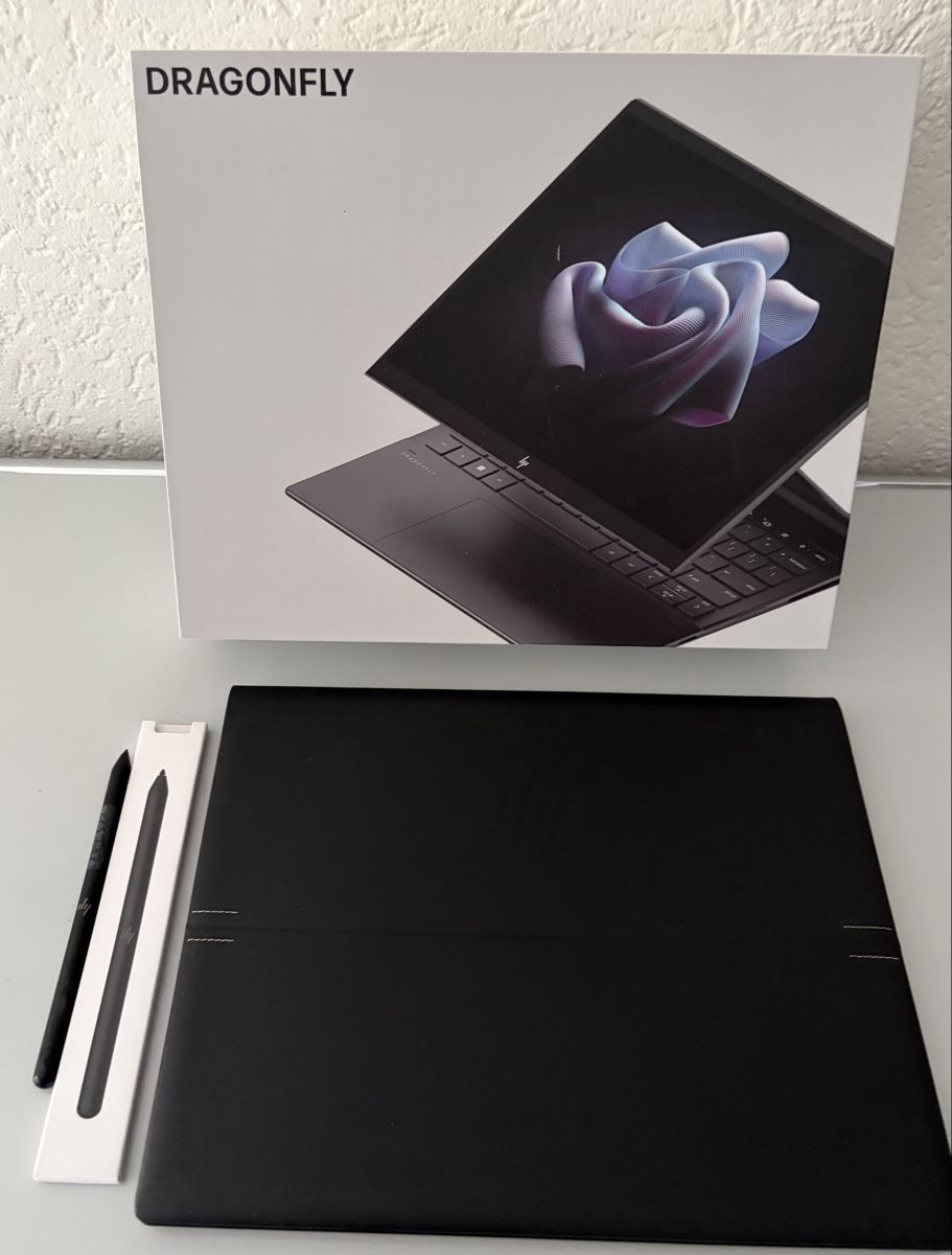 Hewlett Packard Notebooks: Elite Dragonfly Folio G3, mit Lederabdeckung, 13.5" – Gebraucht aus Gümligen von 55_44