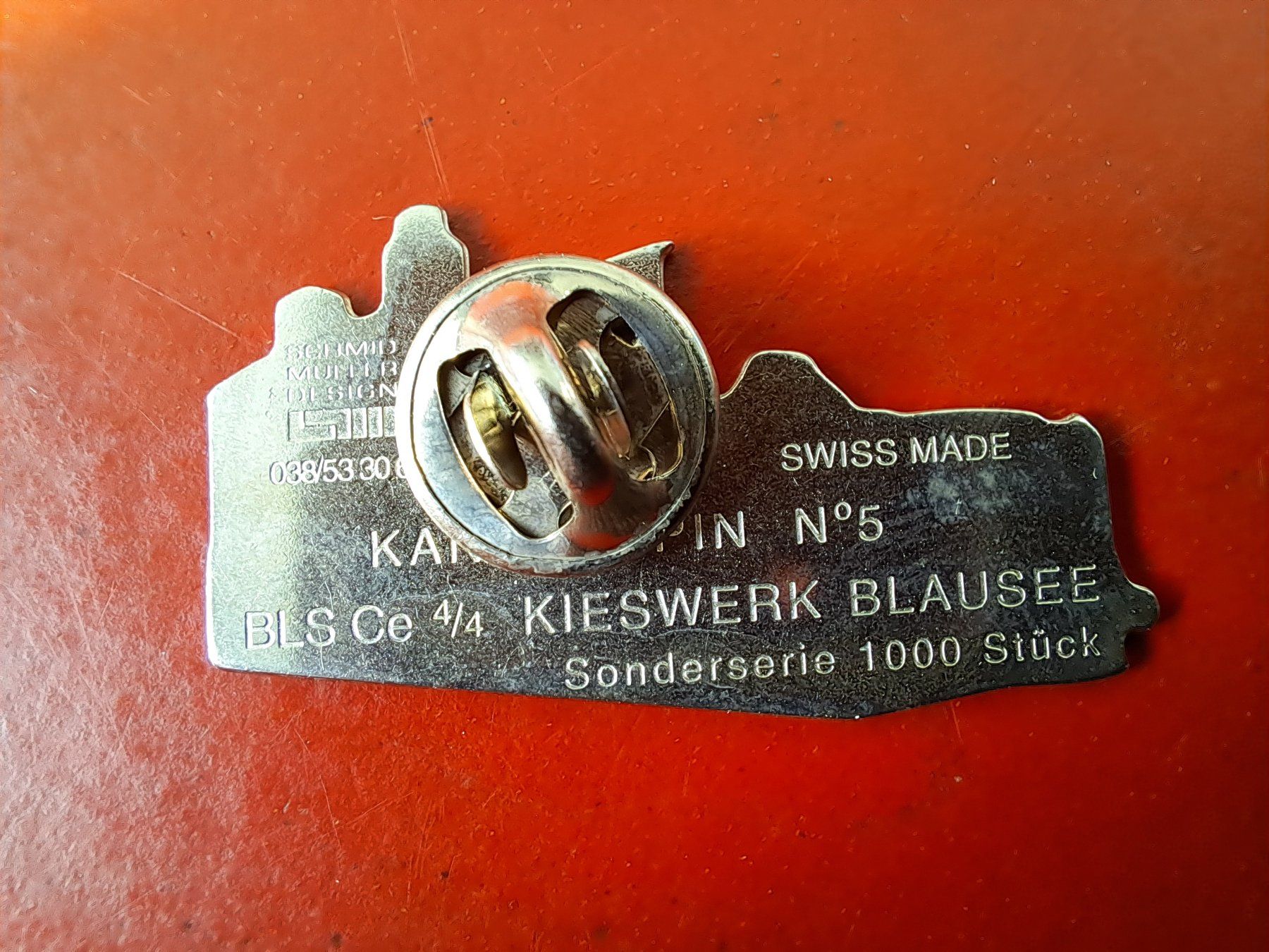 Spille & Fermagli: Pin - Anstecker limitierte Auflage BLS – Nuovo e nell'imballaggio originale da Spiez venduto da Pistach99 2