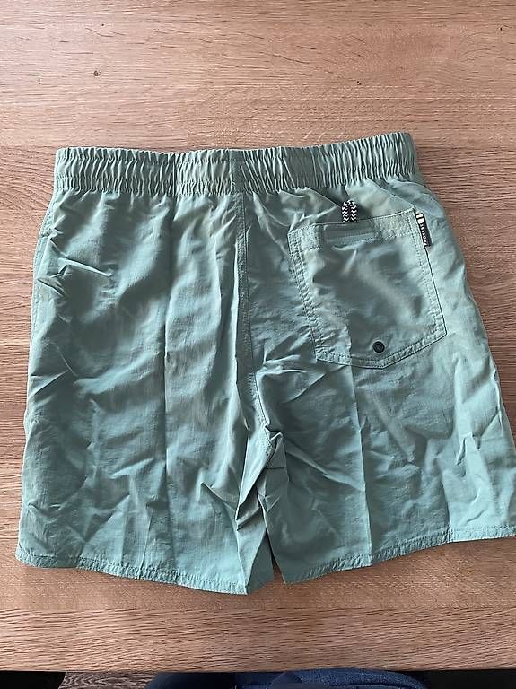 Protest Costumi da bagno: Neue Badehose Shorts Grösse 164 – Nuovo (secondo la descrizione) da Wangen an der Aare venduto da DiGe 1