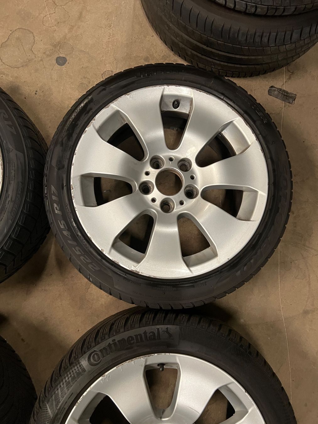 BMW Pneus & Kompletträder: BMW E90/E91/E92/E93 Original Felgen 8x17 ET34 Winterräder – Gebraucht aus Full-Reuenthal von MB.52 3