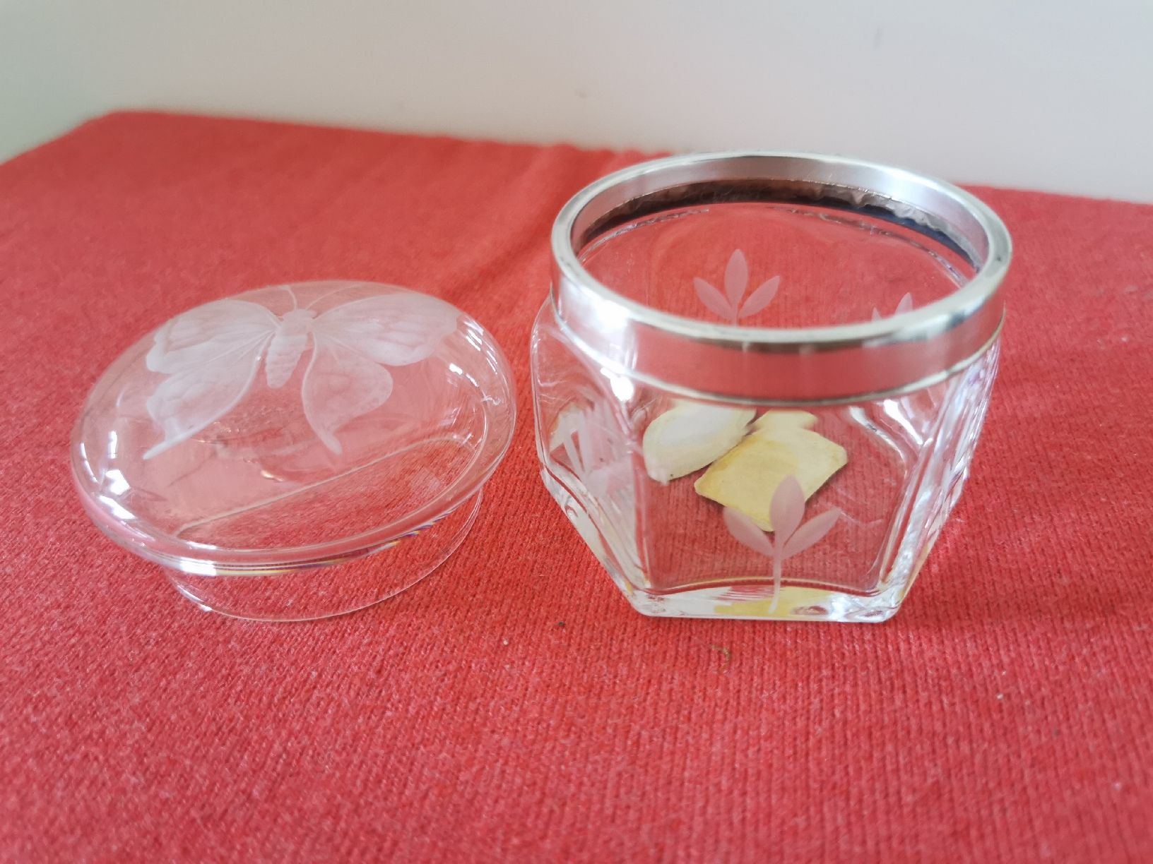 Bicchieri: Bleikristall Dose mit Silbrigem Rand – Usato da Schlieren venduto da vlalif 1