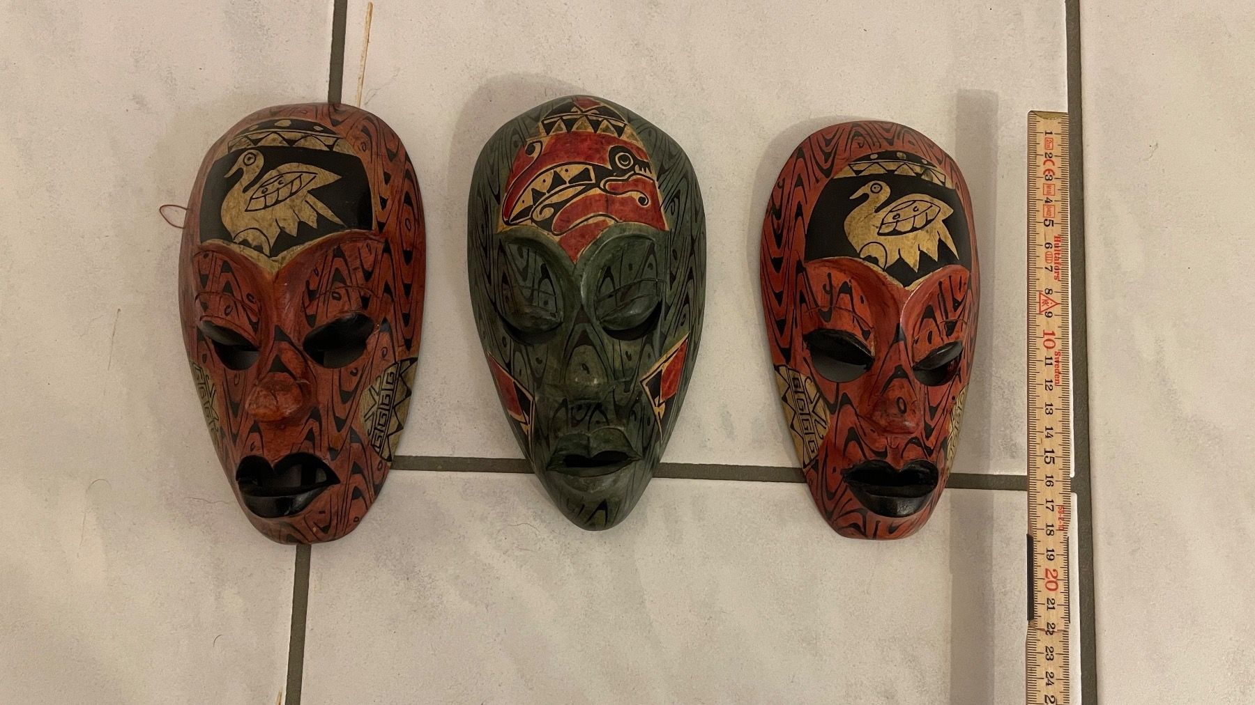 Arte internazionale: Afrikanische Holz Maske Handgeschnitzt – Usato da Etzgen venduto da Vendomondo