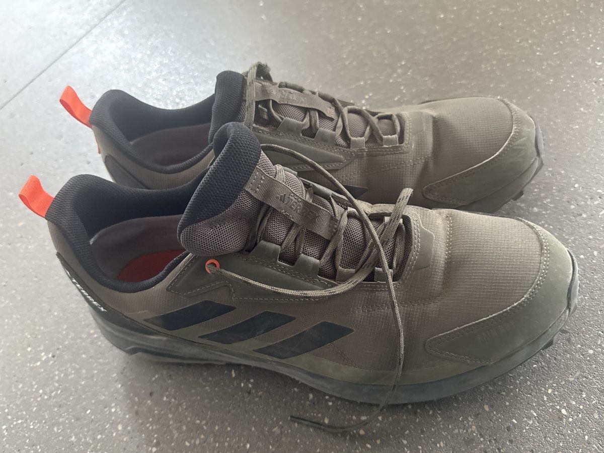 Adidas Herrenschuhe: Like new: Addidas Terrex size 49 – Neu (gemäss Beschreibung) aus Zürich von ivn_pr75