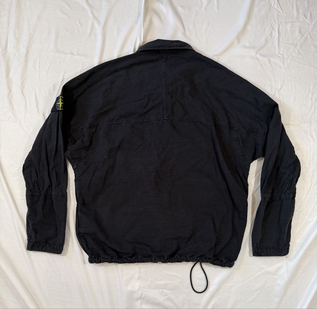 Stone Island Jacken: Stone Island Jacke  – Gebraucht aus Pfäffikon ZH von Nataliia. 1