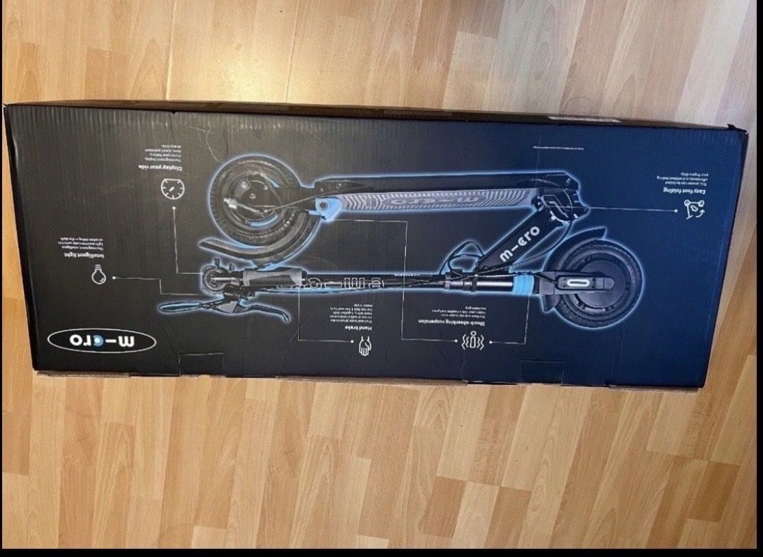 Scooters: Micro Mobility Merlin Scooter Black New in Box 200mm Wheels – Neu und originalverpackt aus Martigny von ddo_2mcv 2