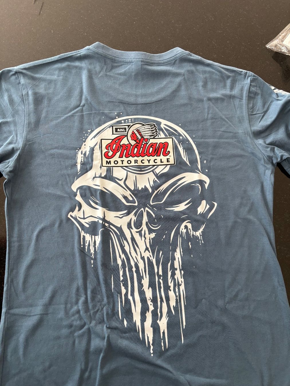 T-shirt: T-Shirt – Nuovo e nell'imballaggio originale da Arch venduto da denaje