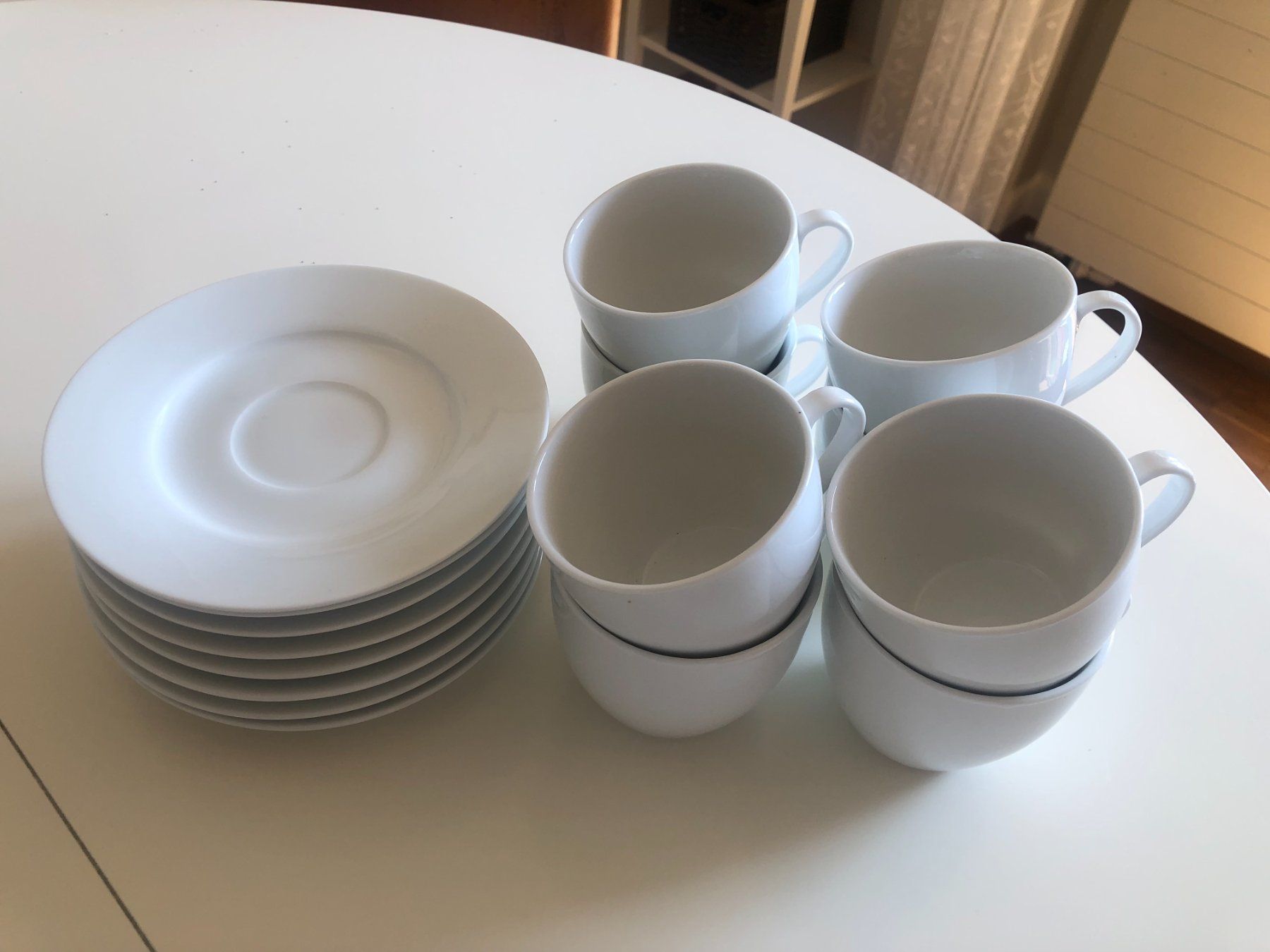 Tasses: Kaffeetassen weiss Cucina & Tavola Basic – D'occasion à Bassersdorf par sammelfloh 1