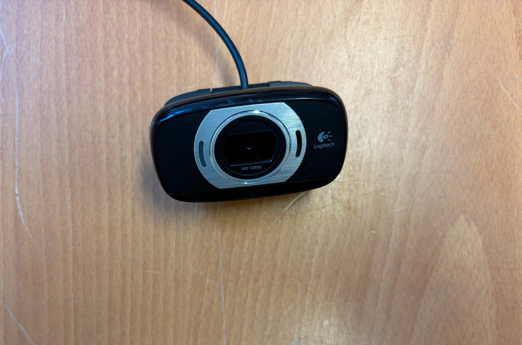 Logitech Webcam: Logitech HD Webcam C615 - Full HD 1080p, USB – Usato da Hendschiken venduto da Hliout