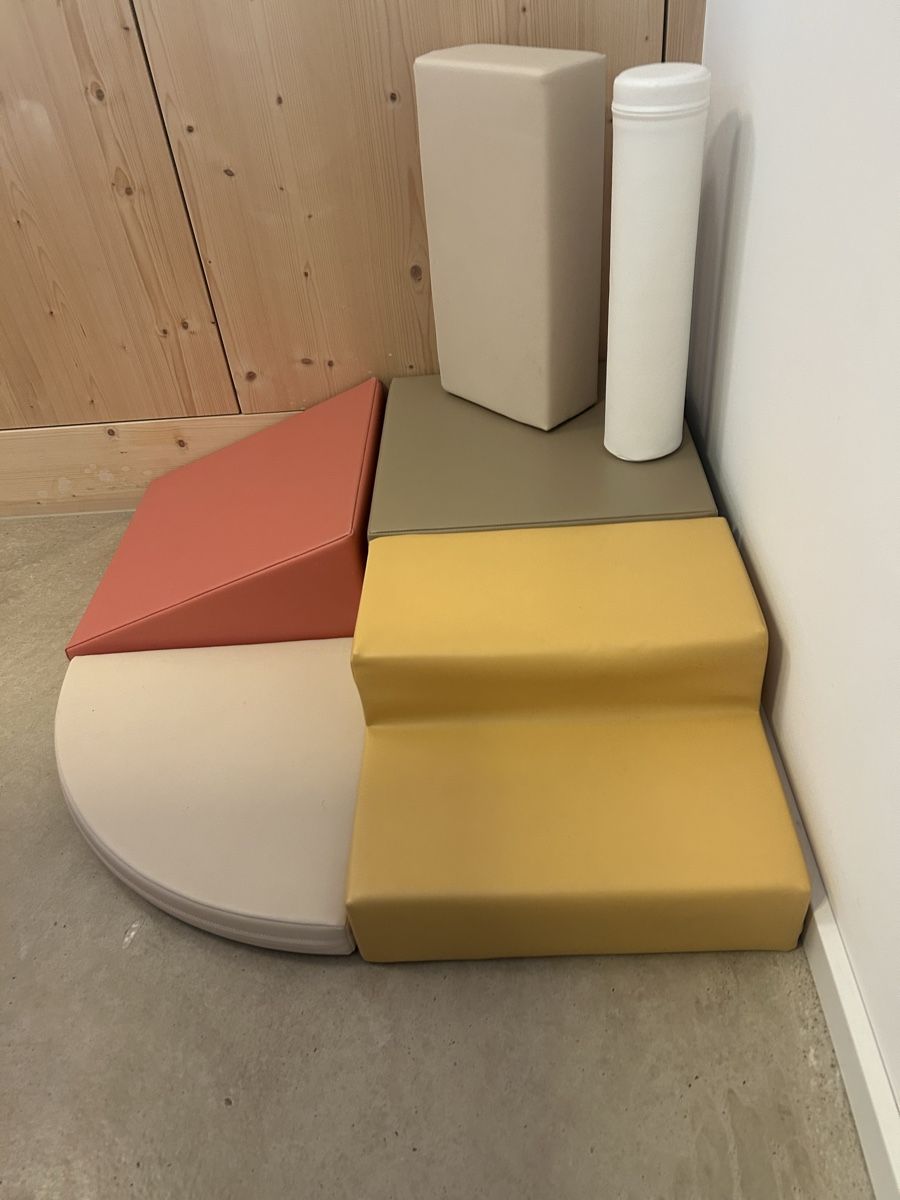 Jouets: Softplay—Bausteine, IGLU – D'occasion à Zürich par Lunaha 1