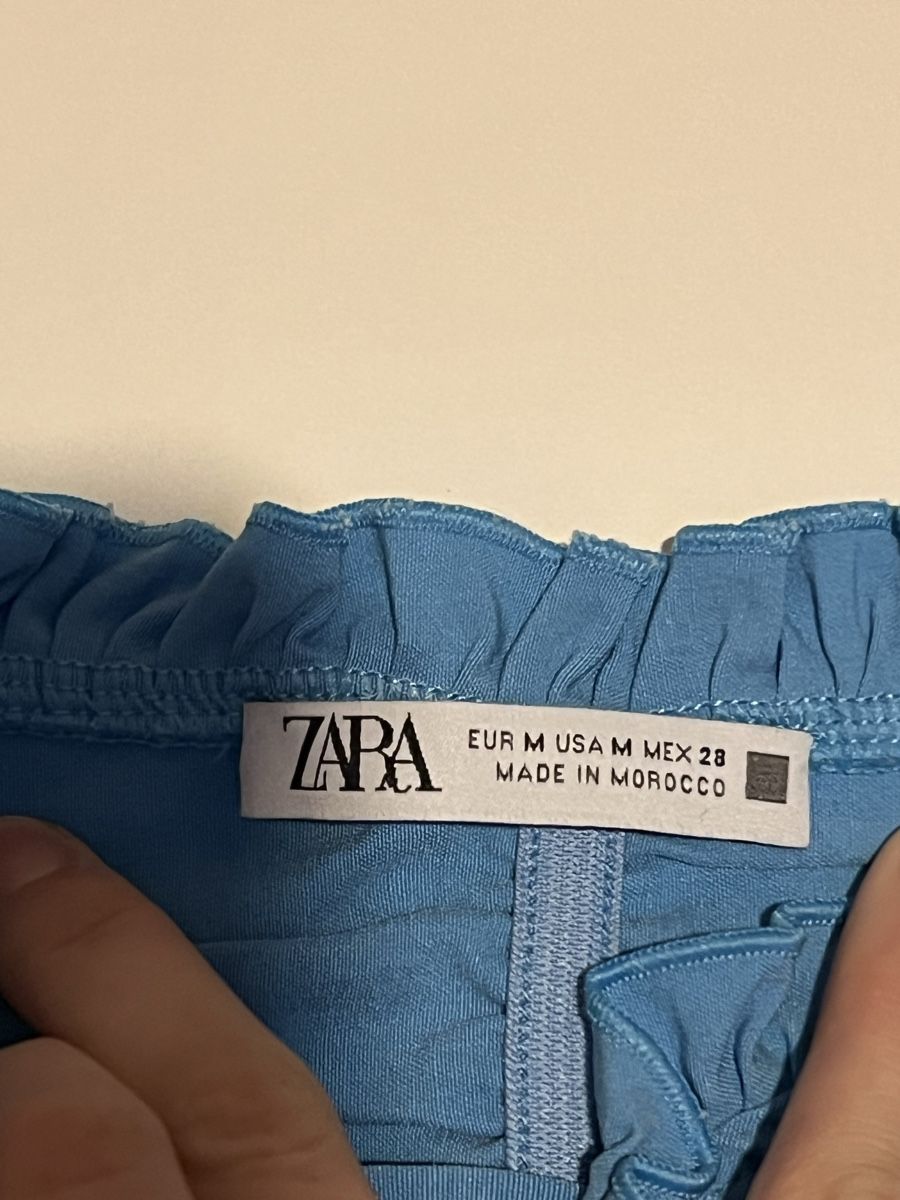 Zara Top: Zara Crop Top in der Farbe türkis – Usato da Schaffhausen venduto da tin_j7t6 2