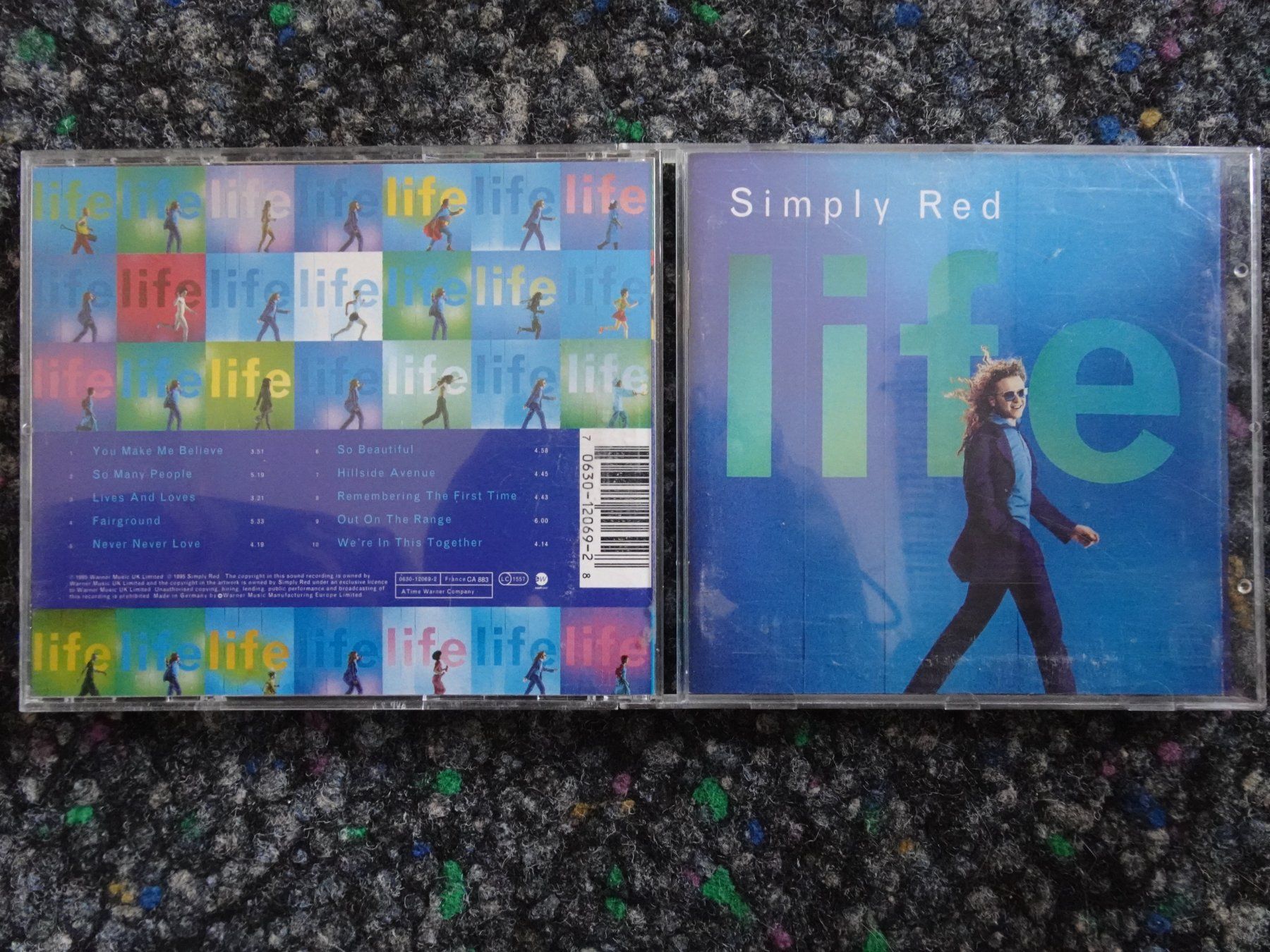 CD: CD : Simply red – Usato da Lotzwil venduto da Kiddis