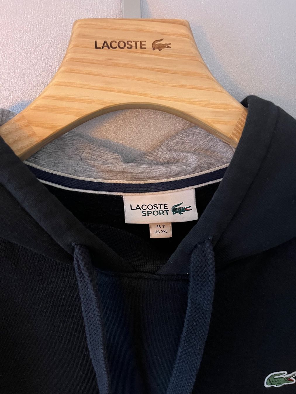 Maglioni & Felpe: Lacoste Pullover schwarz – Usato da Bern venduto da leokislig 2