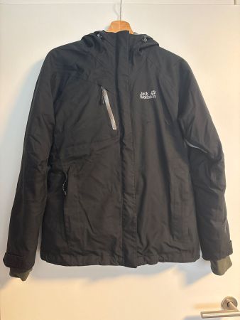 Jack Wolfskin Winterjacke Schwarz Grösse M gebraucht