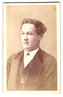 Fotografie Corrod Opticicu, Berné, Mann
