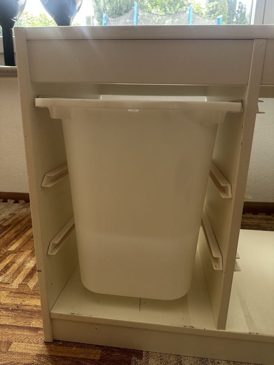 Ikea Regale: IKEA Trofast Regal Kinderregal, shelf  – Gebraucht aus Thalwil von klaudiamusiol 1