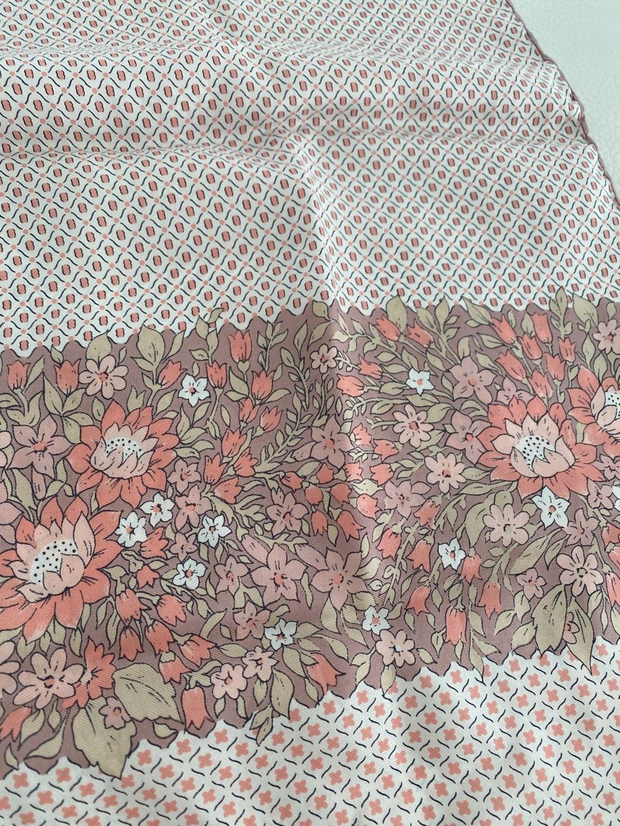 Foulard & Sciarpe: Seiden Schal 🌸 – Usato da Opfikon venduto da Luis144 6