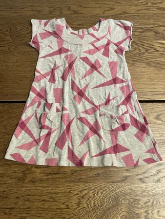 Kinderkleid Campus Grösse 104 grau pink gemustert