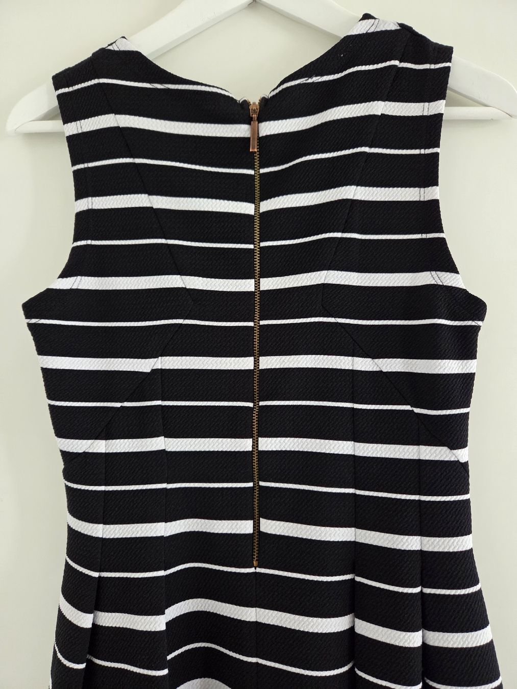 Vestiti: Sommerkleid gr. S – Nuovo (secondo la descrizione) da Bronschhofen venduto da Katrusja 1
