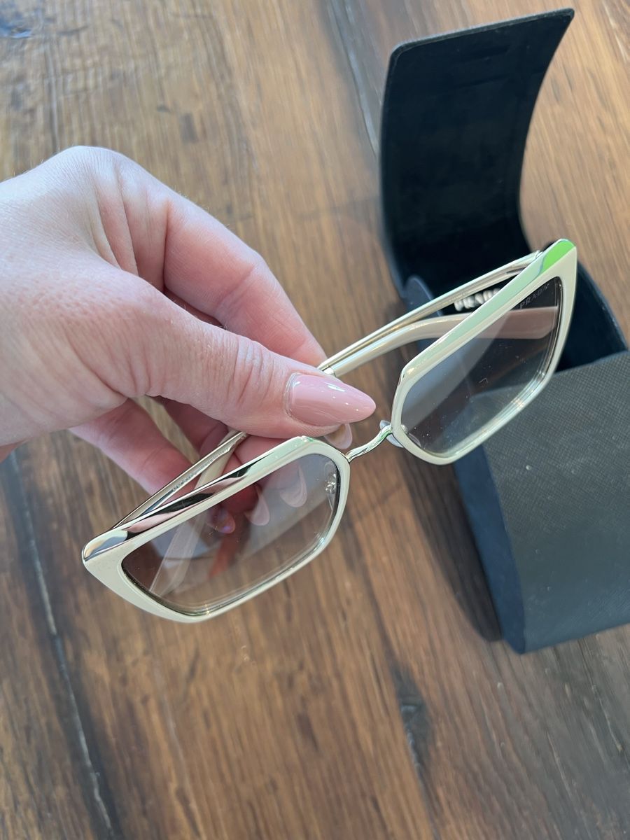 Prada Occhiali & Lenti: Prada Sonnenbrille wie neu – Nuovo (secondo la descrizione) da Meilen venduto da Dievondort