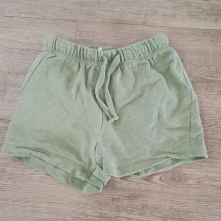 Shorts Grösse 86 