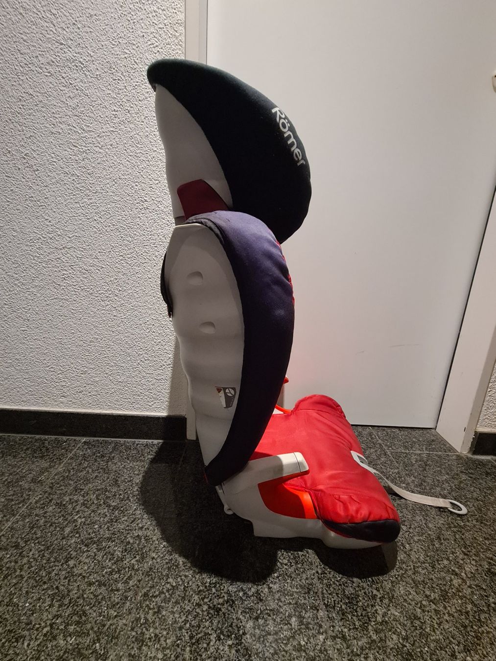 Britax Römer Seggiolini per auto: Britax Römer Kidfix III SL – Usato da Auw venduto da Mom87 1