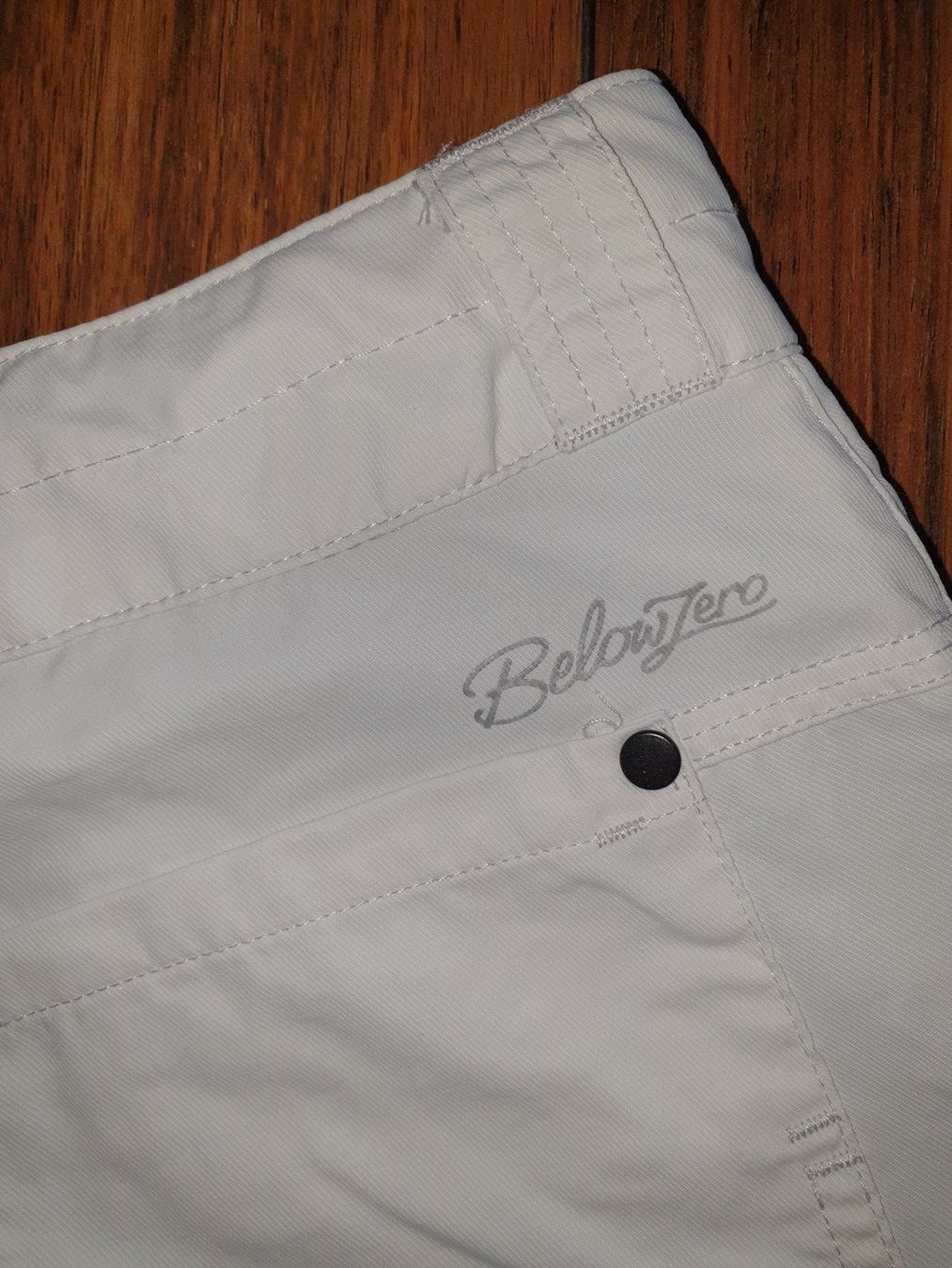 Pantaloni: Belowzero Shorts Gr. S - Active Shorts – Nuovo (secondo la descrizione) da Buchrain venduto da regenblume3 2