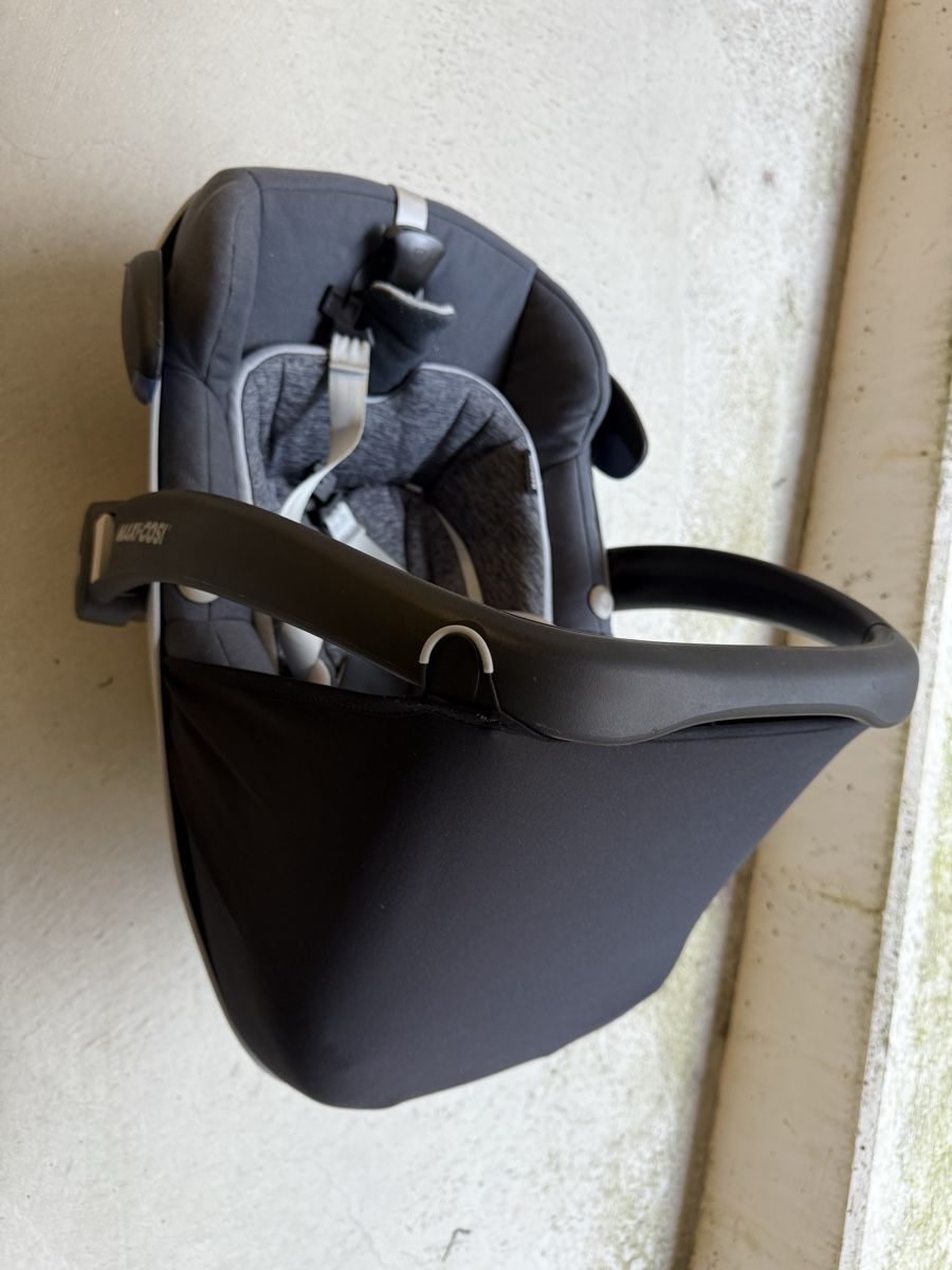 Maxi-Cosi Seggiolini per auto: Maxi Cosi I size – Usato da Muri AG venduto da danchizz 5