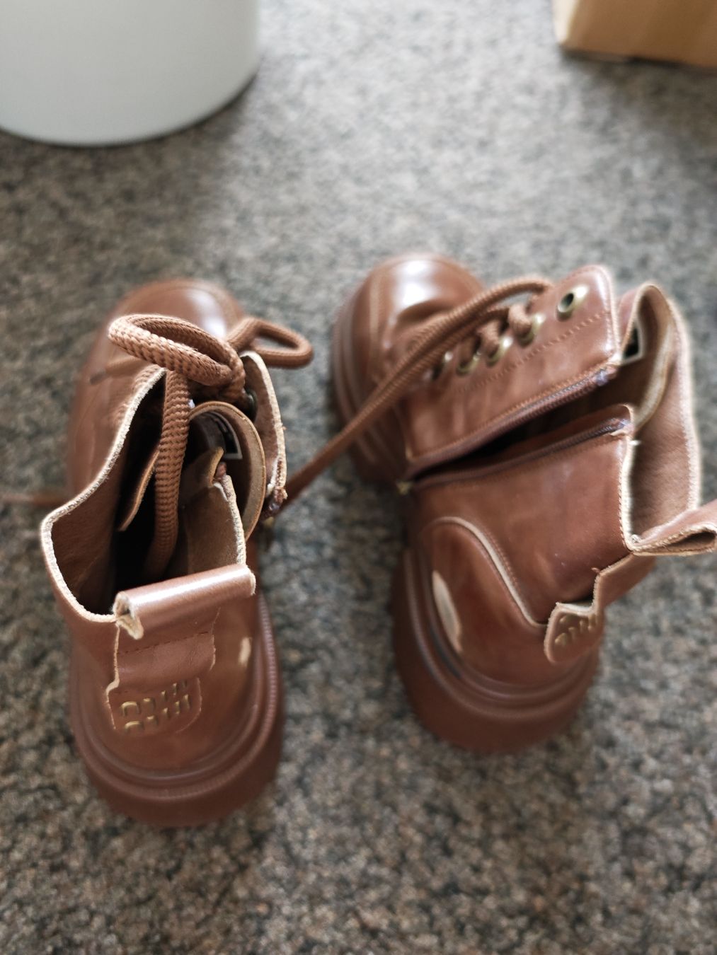 Scarpe per ragazze: Brown Leather Ankle Boots, Size 38 - Great Condition! – Usato da Bern venduto da Wei_6031