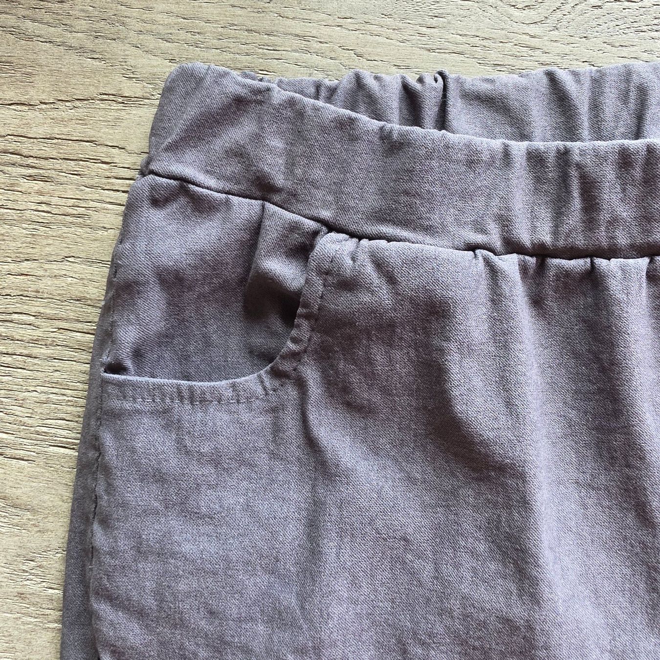 Pantaloni: 🐸 SUPER STRETCH HOSE GRAU M – Usato da Môtier (Vully) venduto da Frogs 3
