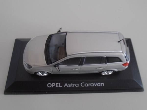 Opel Modellini d'auto: Opel Astra Caravan, 1:43 – Nuovo e nell'imballaggio originale da Goldach venduto da Feivel9 4