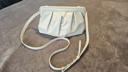 Coccinelle Handtasche beige - Clutch - Crossbody