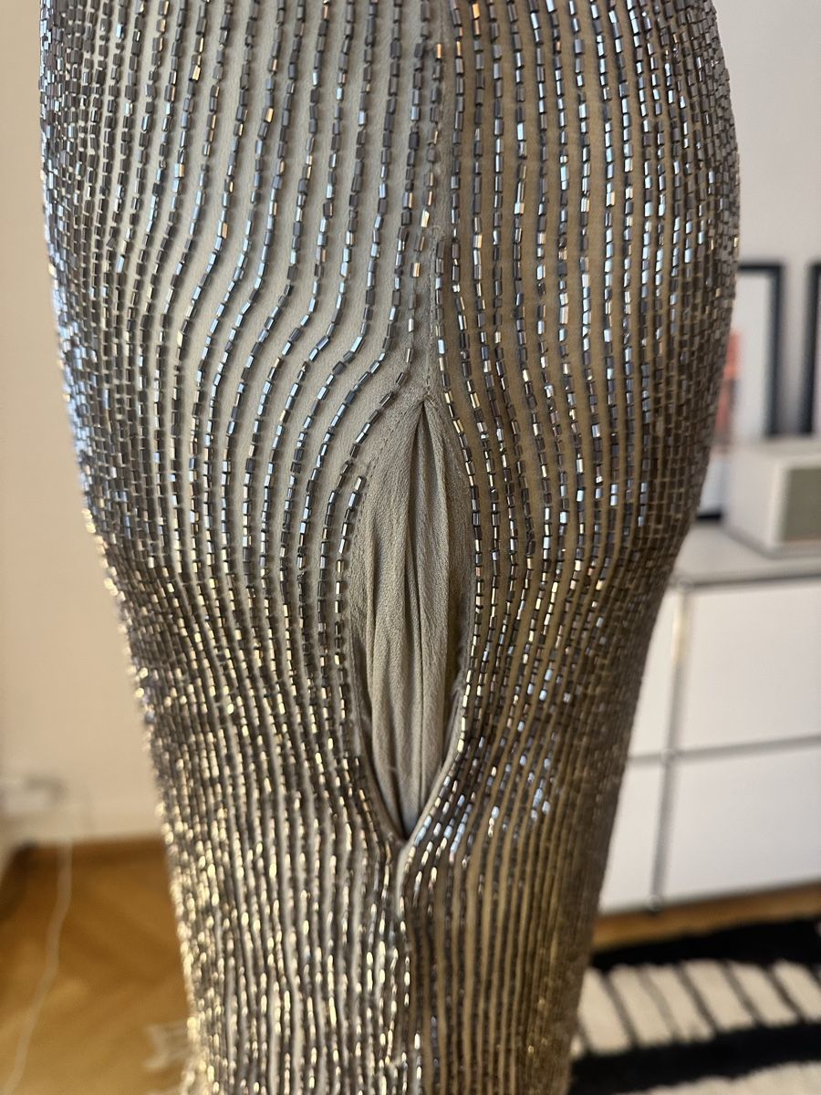 Vestiti: Designerkleid von Sara Berman mit Pailletten – Usato da Zürich venduto da Mona-L 5