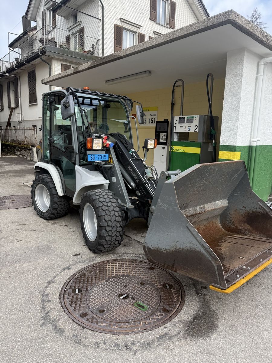 Kramer Hoflader: Radlader Hoflader Kramer Allrad FAST NEU – Gebraucht aus Ebnat-Kappel von Suizo1291 5