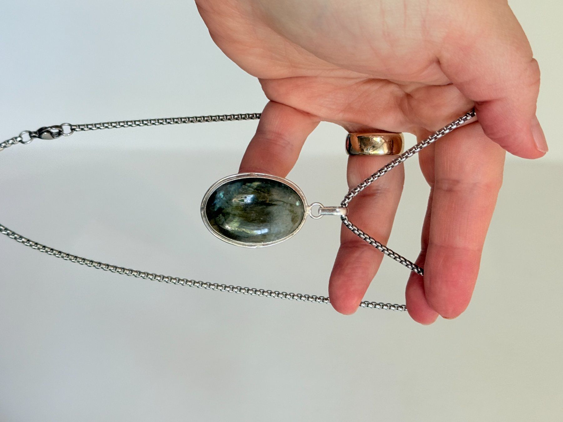 Catenine: Pendentif Labradorite - Élégance & Mystère ✨ – Nuovo e nell'imballaggio originale da Genève venduto da AWWA 9