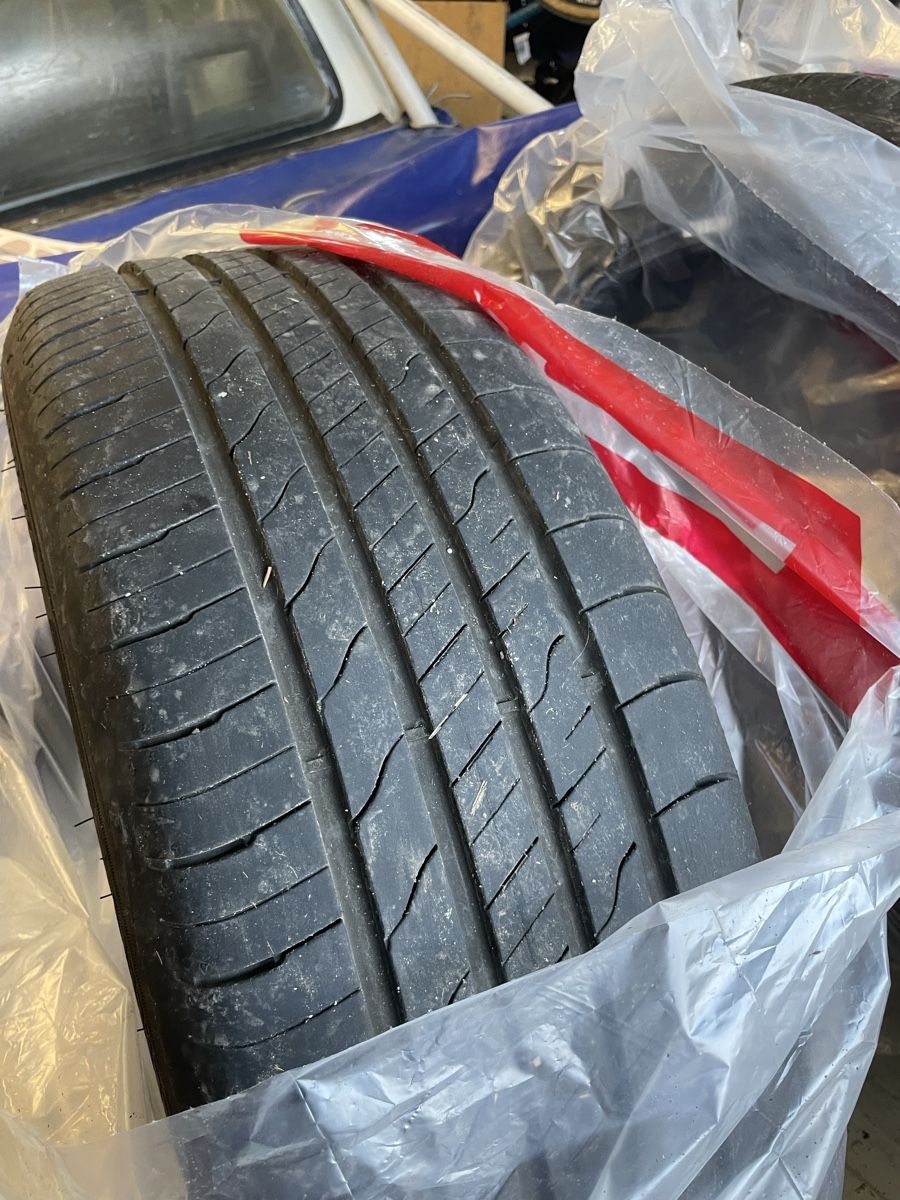 Goodyear Pneus & Kompletträder: pneus été GoodYear 215/55 R18 – Gebraucht aus Cottens FR von ginop 1