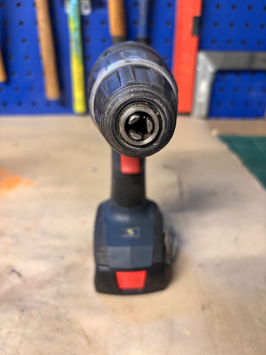 Bosch Bohrmaschinen: Bosch 14,4V – Gebraucht aus Niederbipp von erdna27 3