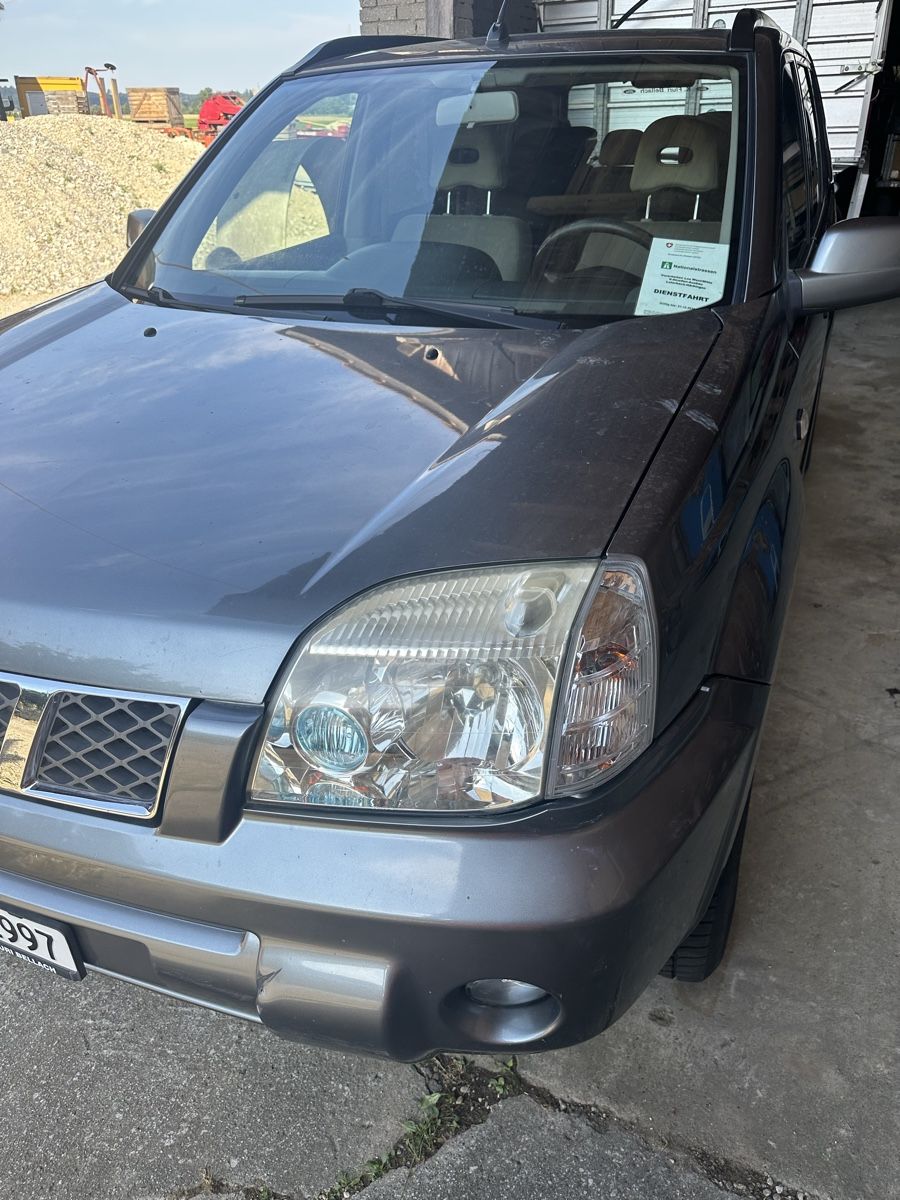 Nissan Automobili: Nissan Xtrail 4x4 – Usato da Deitingen venduto da RK68