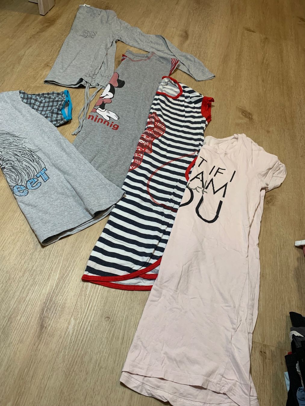Lotti di vestiti: Pyjamas Gr.M – Usato da Niederhasli venduto da Nati134